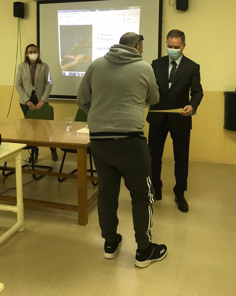 Entrega de diplomas del taller