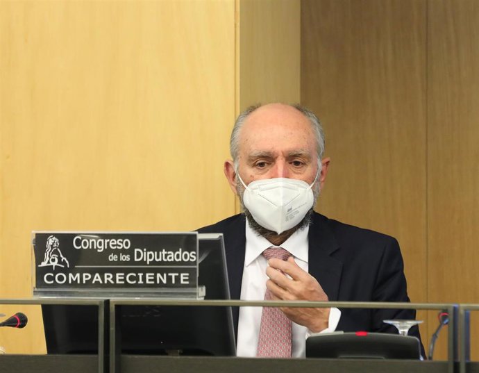 El inspector jefe de la Policía Nacional Jesús Vicente Galán Martínez, exjefe de Vigilancias y Seguimientos de la Unidad de Asuntos Internos de la Policía, durante su comparecencia en el Congreso por el 'caso Kitchen'