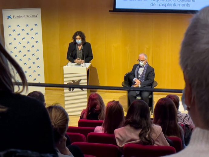 La directora del Servei Catal de la Salut, Gemma Craywinckel, y el director de la Ocatt, Jaume Tort, en la Jornada de Coordinadors Hospitalaris de Trasplantaments.