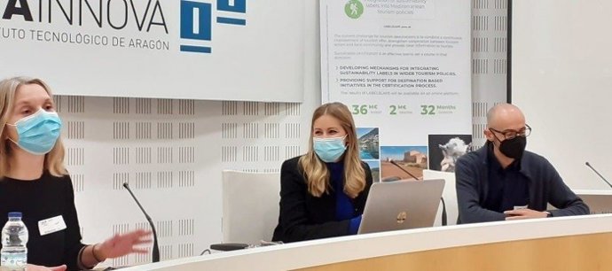 La directora de ITAINNOVA, Esther Borao, en la presentación de la jornada.