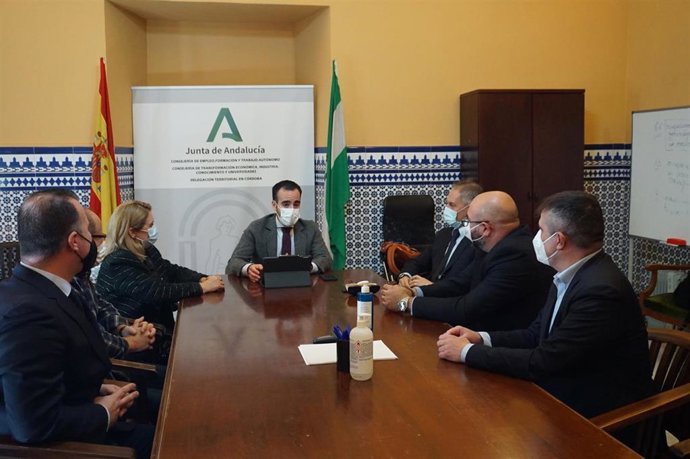 Herrador (centro), en el encuetro con Biesse Ibérica.