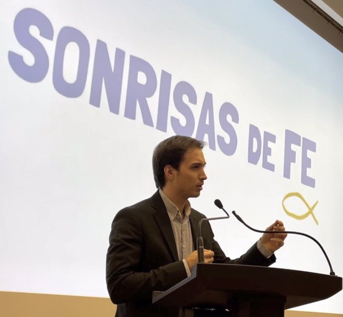 El fundador y presidente de la ONG Sonrisas de Fe, Jonathan Hergueta.