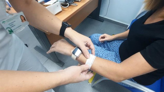 Pulsera de identificación de un paciente