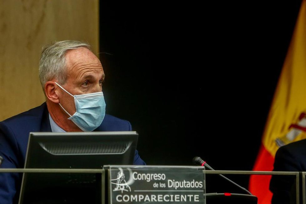 El exdirector del establecimiento penitenciario de Soto del Real (Madrid V) José Luis Argenta comparece en la comisión de investigación de la operación Kitchen del Congreso de los Diputados, a 17 de noviembre de 2021, en Madrid (España). El que fuera 