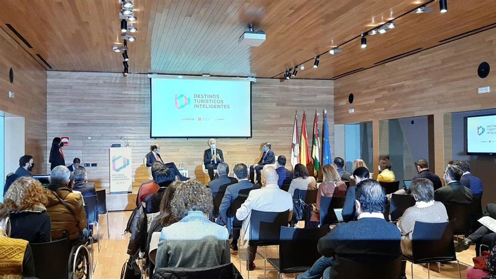 Logroño aboga por un modelo de desarrollo turístico innovador, inteligente y de calidad