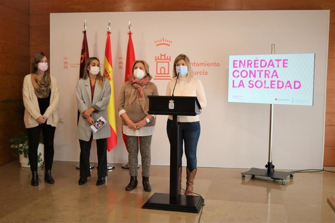 Presentación del proyecto 'Enrédate contra la soledad'