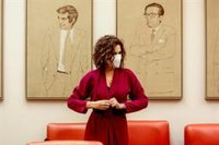 Montero no ve posible crear el Fondo Covid que le 'coló' la oposición porque sale de un programa que no existe