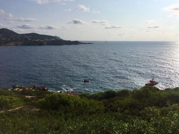 Archivo - Foto de archivo del mar y la costa en Ibiza.