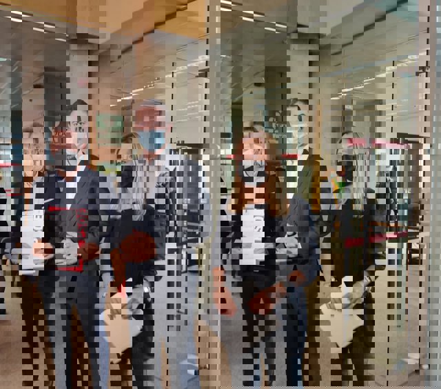 PSOE y Unidas Podemos registran la comisión de investigación para fiscalizar los contratos que hace la Comunidad