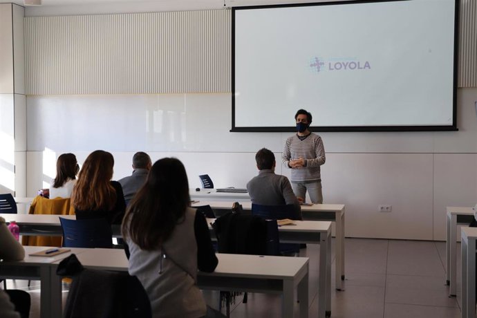 El vicedecano de la Facultad de Ciencias Sociales y Humanas de la Universidad Loyola, Francisco Cuadrado