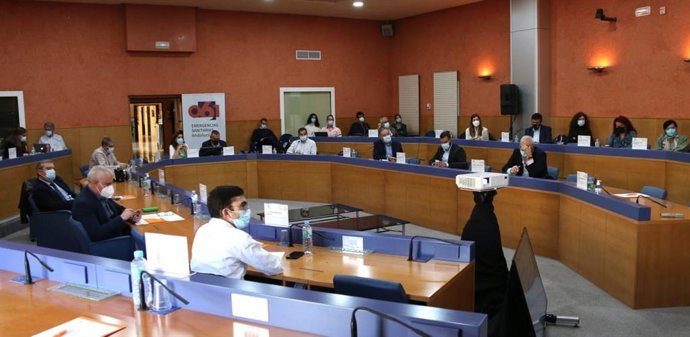 EPES 061 congrega a expertos para estudiar el uso de dispositivos de análisis de diagnóstico inmediato