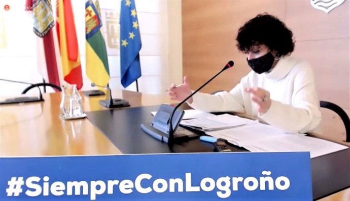 Archivo - La concejala del PP en Logroño Celia Sanz, en rueda de prensa