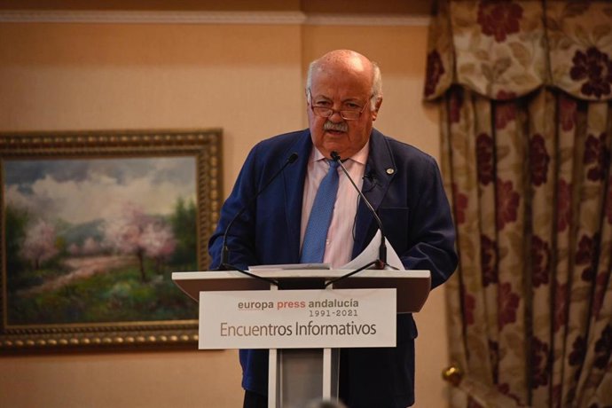 El consejero de Salud y Familias, Jesús Aguirre, en un encuentro informativo de Europa Press Andalucía en Jaén este jueves.