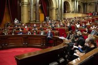El Parlament pide la reforma de la financiación local tras la sentencia del TC sobre la plusvalía