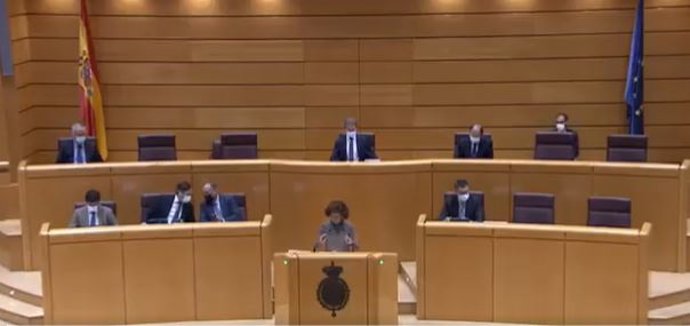 La senadora del PP Mercedes Cantalapiedra defiende la propuesta sobre la Ciudad de la Justicia de Valladolid.