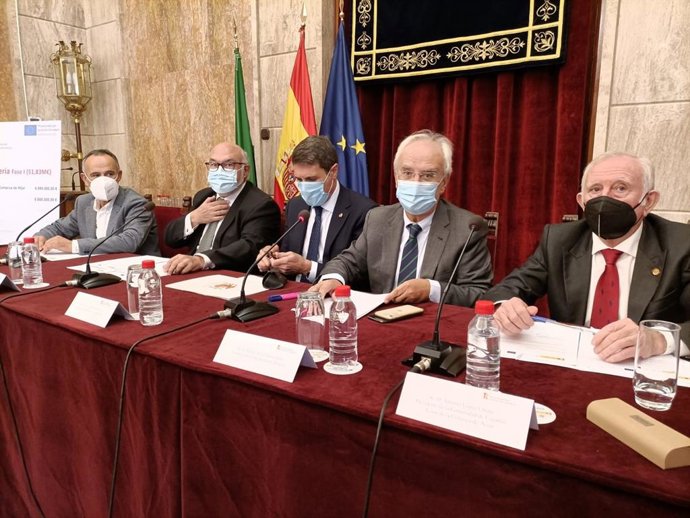 El MAPA firma dos convenios con comunidades de regantes de Almería.