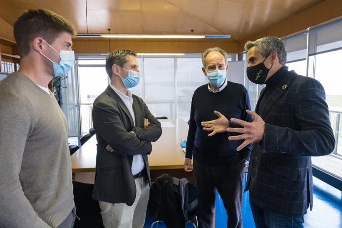 El vicepresidente,Pablo Zuloaga, presenta la línea de subvenciones al Centro Especializado de Alto Rendimiento CEAR de vela Príncipe Felipe