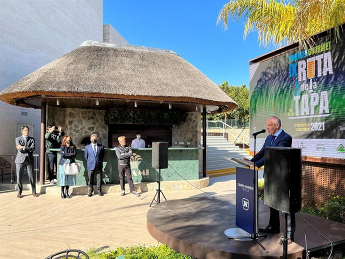 El Ayuntamiento de Tomares ha presentado la IX Ruta de la Tapa Gourmet.
