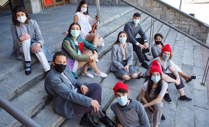 Archivo - Integrantes del reparto de 'Tejas Verdes'.