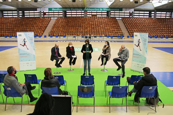 Presentación del congreso que se celebrará en diciembre en la capital alavesa
