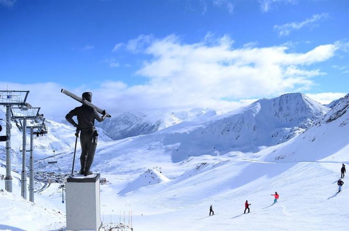 Grandvalira invierte 6,7 millones e implementa los precios dinámicos en la temporada 2021-22.
