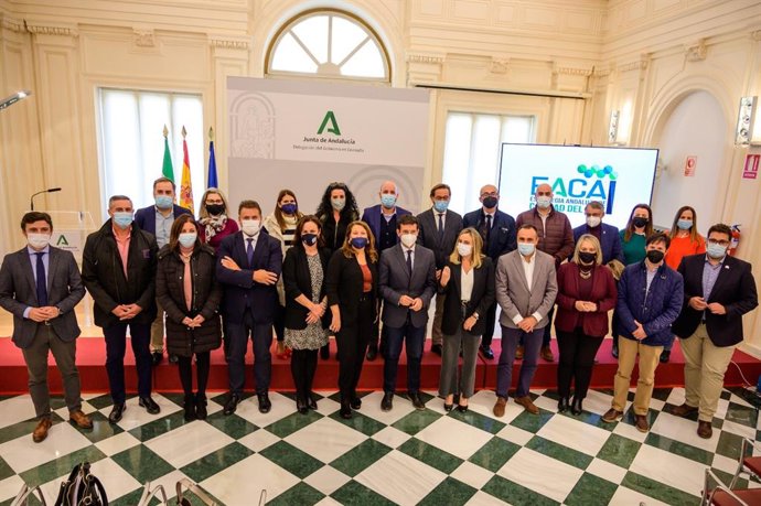 Reunión para la redacción del plan de calidad del aire de Granada y el área metropolitana