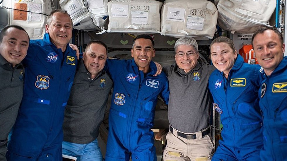From left are, Expedition 66 crew members Pyotr Dubrov of Roscosmos; Thomas Marshburn of NASA; Anton Shkaplerov of Roscosmos; Raja Chari, Mark Vande Hei and Kayla Barron, all from NASA; and Matthias Maurer from ESA (European Space Agency).
