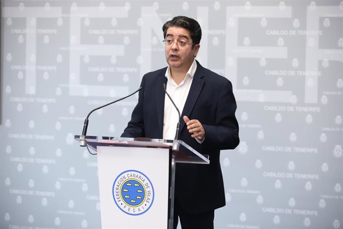 El presidente de la Fecai, Pedro Martín, en rueda de prensa