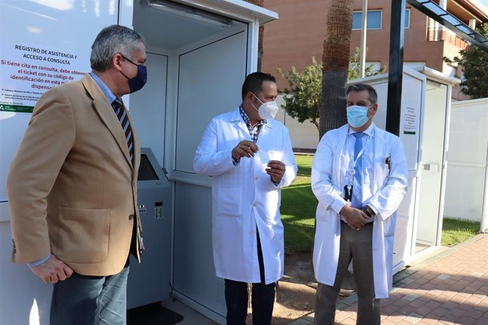 Nuevo sistema de gestión de citas en el Hospital de Poniente, en El Ejido (Almería)