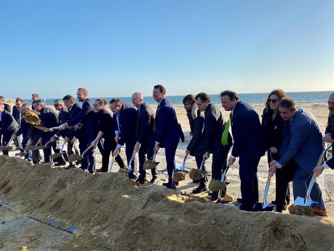 Iberdrola inicia la construcción del primer gran parque eólico marino de EE.UU.