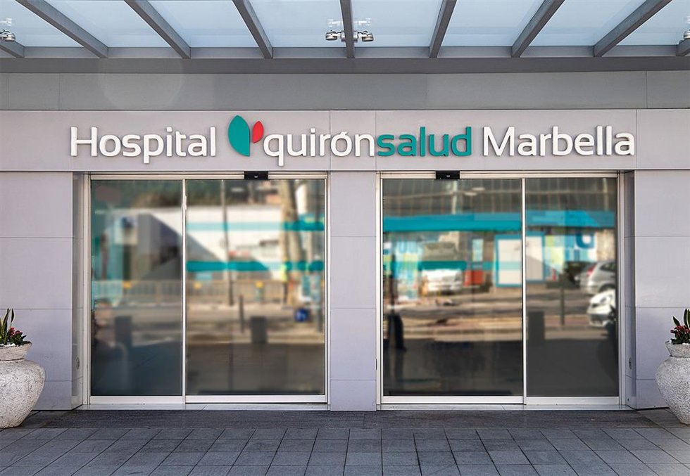 Fachada Hospital Quirónsalud Marbella