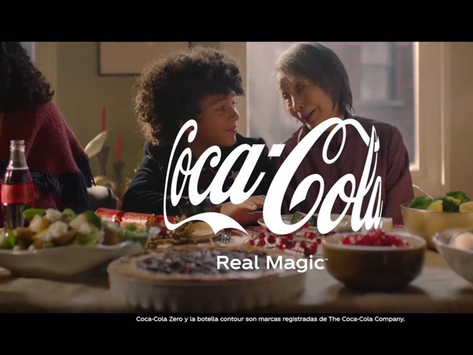 Coca-Cola demuestra en su nueva campaña navideña cómo la magia está en los momentos que compartimos con los demás