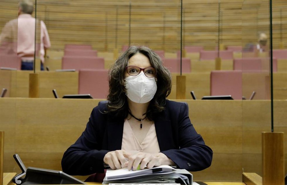 Archivo - La vicepresidenta del Consell y titular de Igualdad y Políticas Inclusivas, Mónica Oltra, en una imagen de archivo.