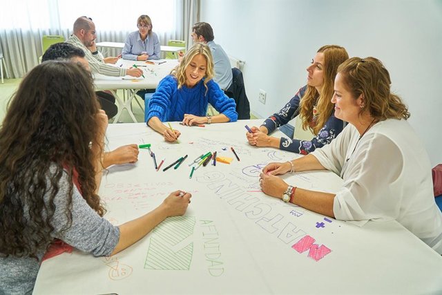 Archivo - Imagen de recurso de un encuentro de emprendedoras, en foto de archivo.