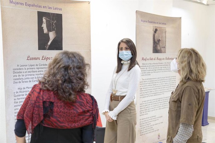 Carmen Belén López inaugura la exposición 'Mujeres españolas en las letras'