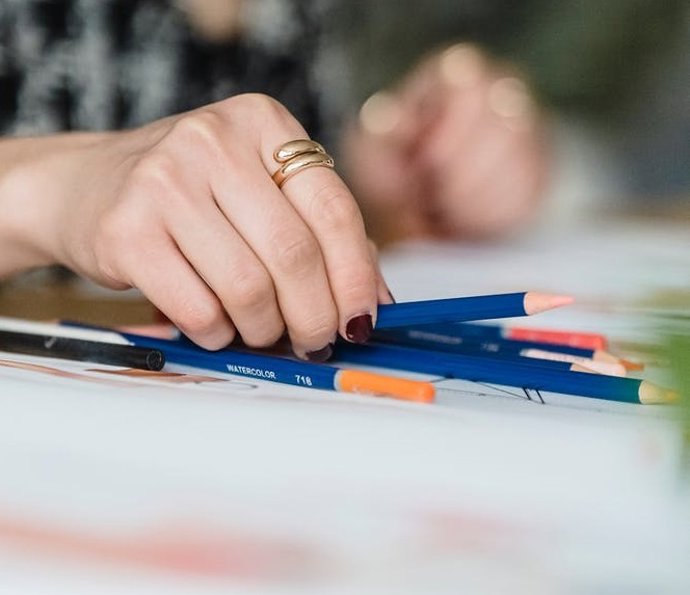 Archivo - Alumna en clase