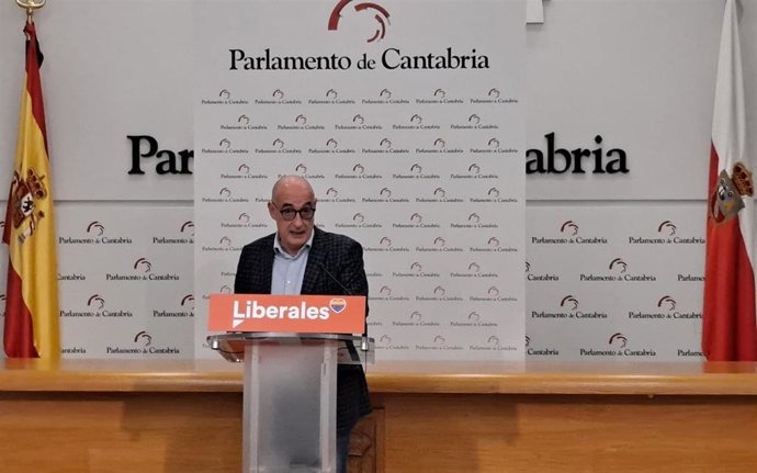 El portavoz parlamentario de Ciudadanos (Cs), Félix Álvarez