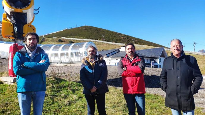 Los Concejales Del PP De Lena Cándido Sánchez Y Javier Sánchez, El Del PP De Mieres Fernando Hernández Y El Diputado José Felgueres.