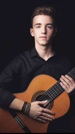 Mario Jiménez, alumno del Conservatorio de Plasencia, representará a Extremadura en el Concurso Intercentros Melómano