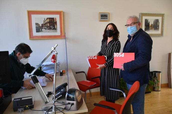 Rosa Rubio y José Francisco Martín registran las enmiendas parciales al presupuesto de 2022