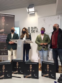 Presentación en la Diputación de Huelva de las jornadas 'Educación y Memoria Democrática'.