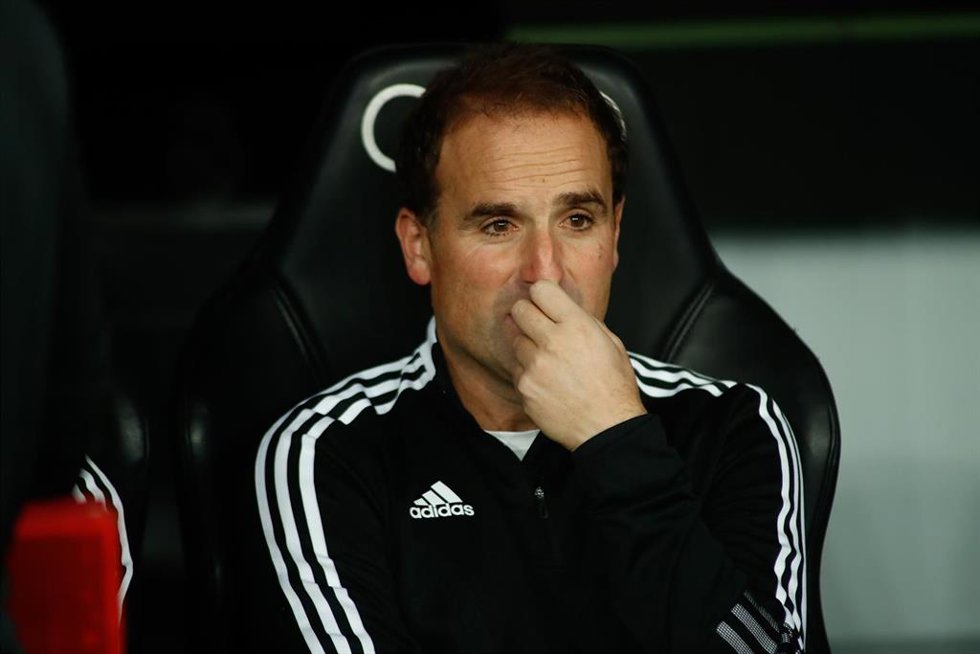 Jagoba Arrasate, entrenador del CA Osasuna, durante el partido ante el Real Madrid de LaLiga Santander 2021-2022