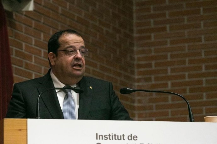 El conseller de Interior, Joan Ignasi Elena, en la presentación del curso