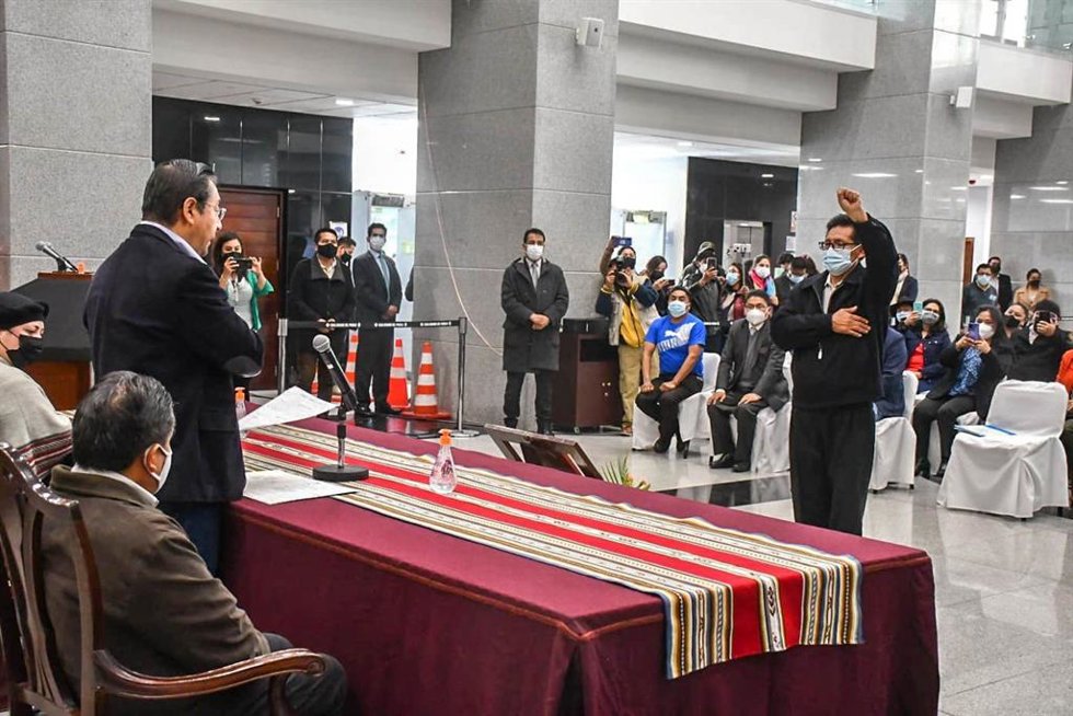 Toma de posesión del nuevo ministro de Educación de Bolivia