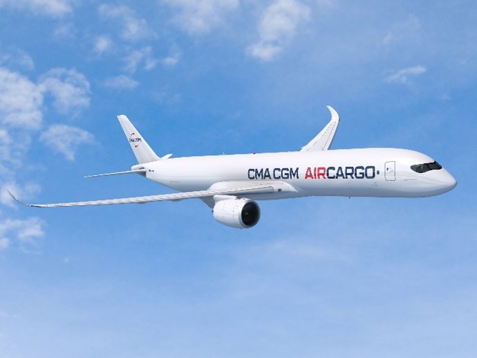 Airbus y CMA CGM Group firman por cuatro cargueros A350F.