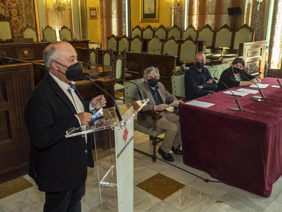 Eusebi Ayensa ha ganado por segunda vez el Premio de ensayo Josep Vallverdú