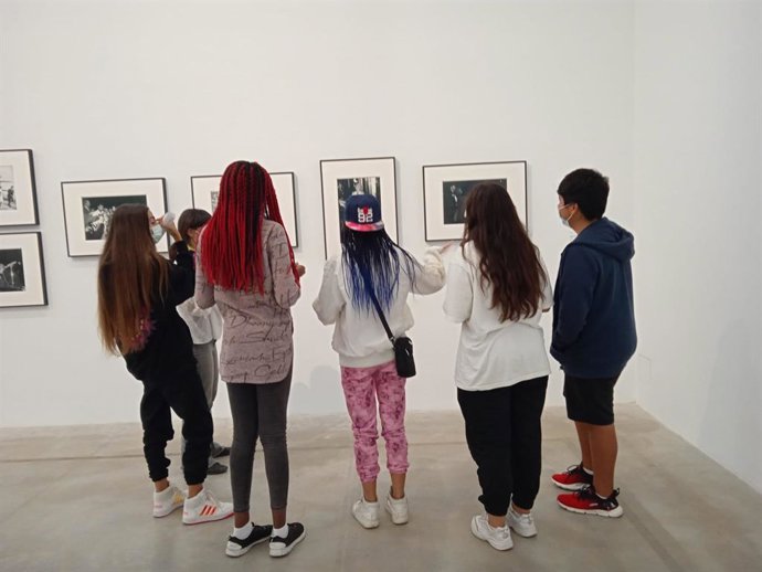 Adolescentes en Bombas Gens