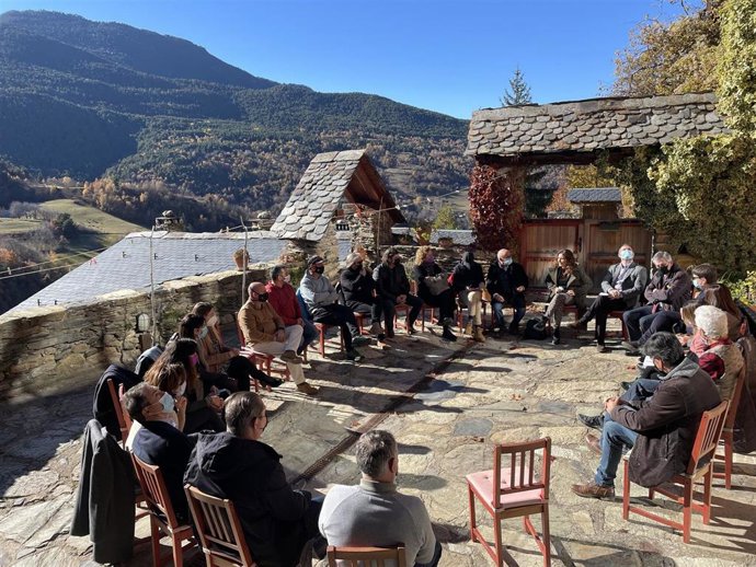 La consellera de Presidencia de la Generalitat, Laura Vilagr, en encuentros con alcaldes de Lleida