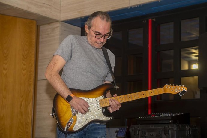 El guitarrista Ludovico Vagnone imparte un curso dentro del programa municipal 'Huelva Ciudad Cultura'