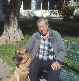 Joaquín Leiva Maldonado ha sido galardonado a título póstumo con el XVIII Premio San Antón que otorga el Ayuntamiento de San Fernando.